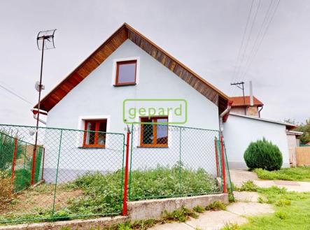 rodinny-dum-v-malebne-obci-zbenice-okres-pribram-09142025-153206.jpg | Prodej - dům/vila, 120 m²