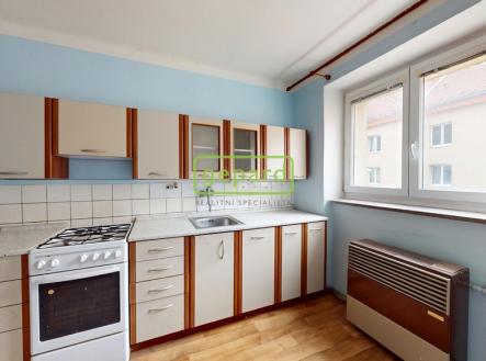 byt-21-na-rekonstrukci-dle-vlastnich-predstav-americka-17-teplice-10192025-140638.jpg | Prodej bytu, 2+1, 53 m²