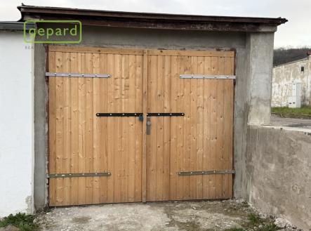 fb6fb3f2-afee-49b2-805e-9d7fc3aacc4d-1-105-c.jpeg | Prodej - malý objekt/garáž