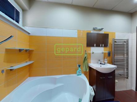 byt-21-okna-8-okna-u-doks-02252026-213426.jpg | Prodej bytu, 2+1, 73 m²