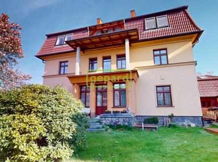 nedbalova-8652-405-02-decin-ii-nove-mesto-04292026-115420.jpg | Prodej - dům/vila, 445 m²