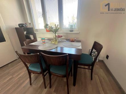 AE11 | Prodej - dům/vila, 91 m²
