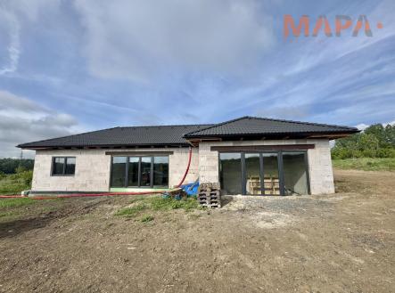 Prodej - dům/vila, 279 m² obrázek