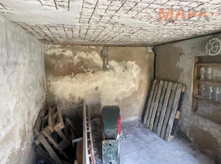 IMG-20250401-WA0011.jpg | Prodej - malý objekt/garáž
