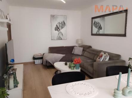 IMG_20251016_112033_414.jpg | Prodej bytu, 3+1, 77 m²