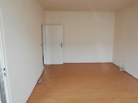 Messenger_creation_7558E288-DDE1-4C5B-92C5-B30A045327C3.jpeg | Prodej bytu, 2+1, 61 m²