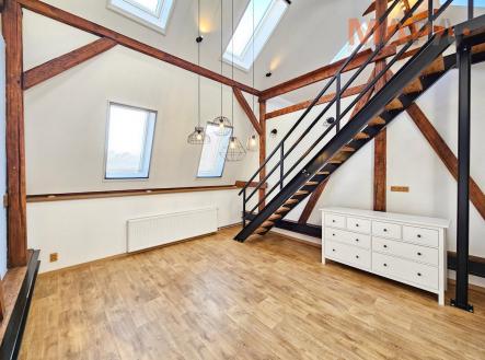 1000077119.jpg | Pronájem bytu, 3+1, 95 m²