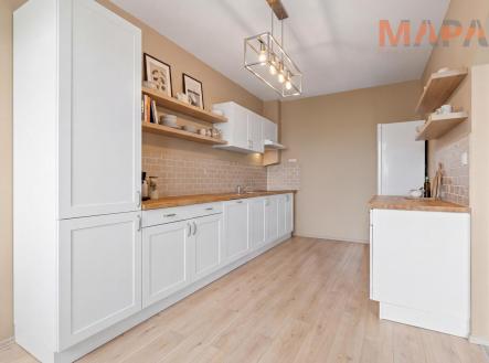 hf_20260505_150746_3210c051-f7aa-4b29-944e-5cc44bb839bf.jpg | Prodej bytu, 3+1, 77,4 m²