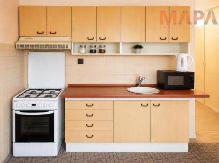 E6A71ABF-8CF8-44EF-88B5-A7E0B7504A65.jpg | Prodej bytu, 1+1, 35 m²