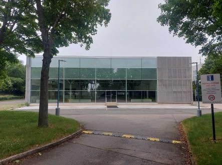 Showroom | Pronájem - komerční objekt, jiný, 2 799 m²