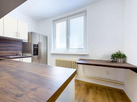 Kuchyně po rekonstrukci | Prodej bytu, 3+1, 73 m²