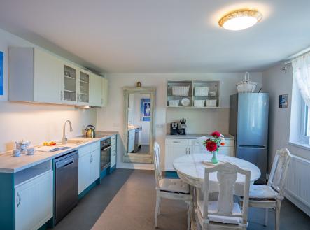 Kuchyně s jídelnou | Prodej - dům/vila, 132 m²