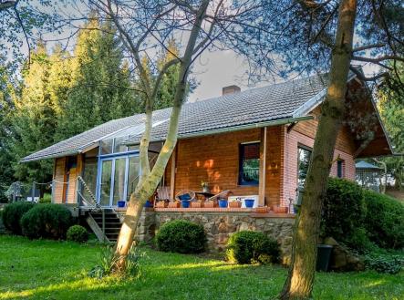 Pohled na dům z jihozápadu | Prodej - dům/vila, 107 m²