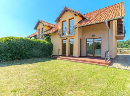 pohled na dům z vnitřního dvora | Prodej - dům/vila, 135 m²