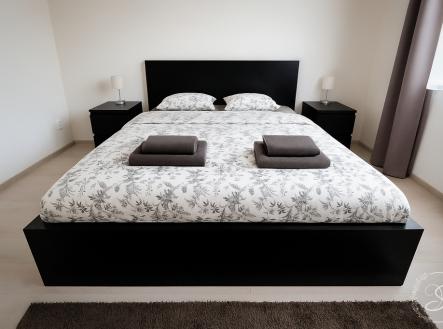 chatgpt-image-4.11.2025-19-02-07.png | Pronájem bytu, 2+kk, 57 m²