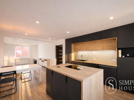 obývací pokoj s kuchyní | Pronájem bytu, 2+kk, 70 m²