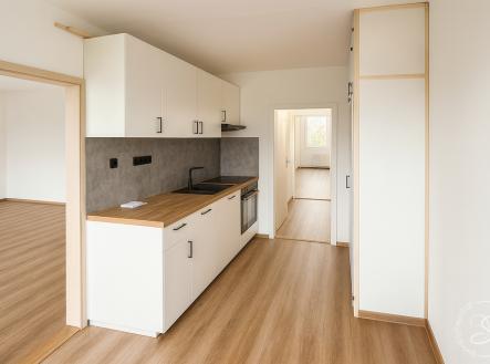 Pronájem bytu, 4+1, 82 m²