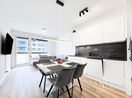 5226863702337250939.jpg | Pronájem bytu, 2+kk, 56 m²