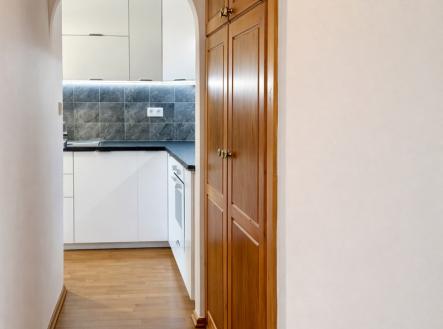 35f77f0f-9e58-4bfd-81a7-933183b5bf7b.png | Pronájem bytu, 3+kk, 87 m²