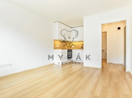 foto: 1 | Pronájem bytu, 1+kk, 27 m²