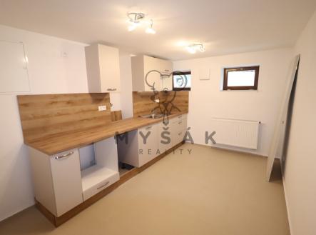 foto: 3 | Pronájem - obchodní prostor, 100 m²
