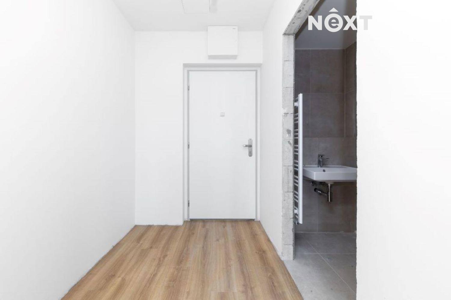 Pronájem byt 1+kk, 32㎡