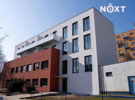 Pronájem bytu, 1+kk, 32 m²