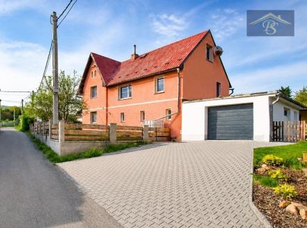 foto: 1 | Prodej - dům/vila, 204 m²
