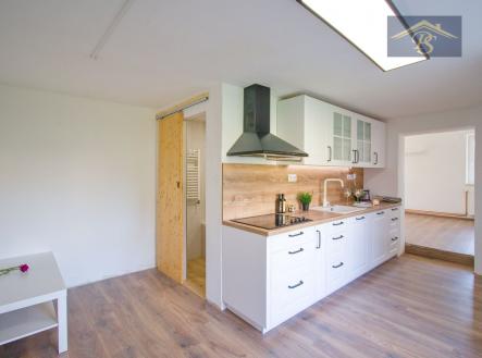 foto: 3 | Prodej - dům/vila, 204 m²