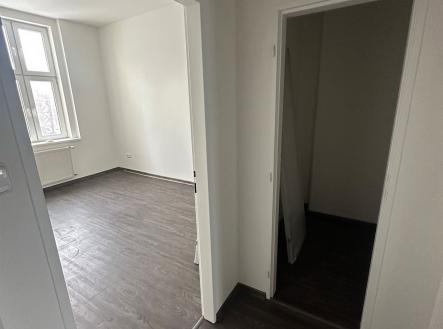 . | Pronájem bytu, 2+1, 65 m²