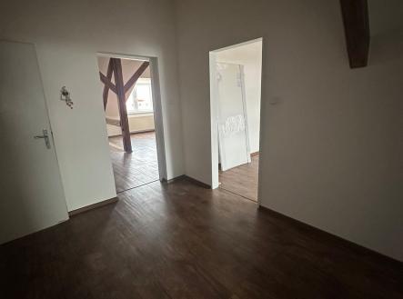 . | Pronájem bytu, 2+kk, 72 m²