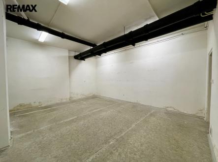 img-2492.jpg | Pronájem - skladovací prostor, 35 m²