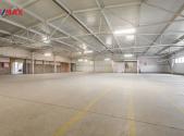 Pronájem - skladovací prostor, 940 m²