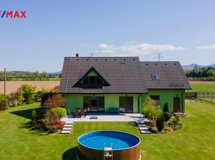 Prodej - dům/vila, 220 m² obrázek