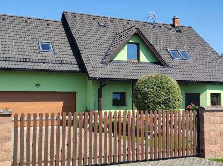 Prodej - dům/vila, 220 m² obrázek