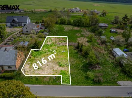 Prodej - pozemek pro bydlení, 816 m² obrázek