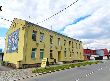 Pohled z ulice - JV strana | Prodej - kanceláře, 520 m²