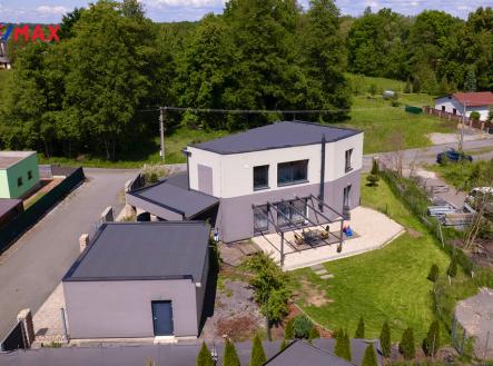 1.0.jpeg | Prodej - dům/vila, 165 m²