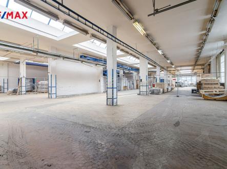 david-patera-vyskovicka-25-12-3-2025-14.jpg | Pronájem - skladovací prostor, 680 m²