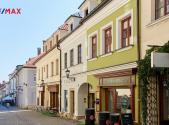 Prodej - nájemní dům, 395 m²