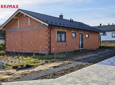 4-pohled-dum-1.jpg | Prodej - dům/vila, 91 m²