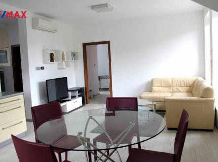 img_9f292ab55a.jpg | Pronájem bytu, 2+kk, 73 m²