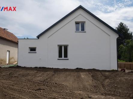 photo-2025-09-24-20-05-17-3.jpg | Prodej - dům/vila, 168 m²