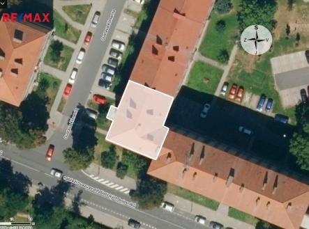 5712-budova-gk-poruba.jpg | Prodej bytu, 2+1, 53 m²