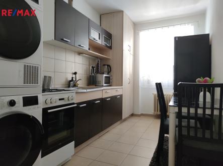 kuchyn.jpg | Prodej bytu, 2+1, 53 m²