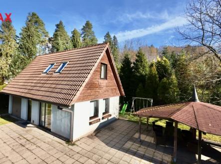 dji-20251105132829-0488-d.jpg | Pronájem - dům/vila, 90 m²