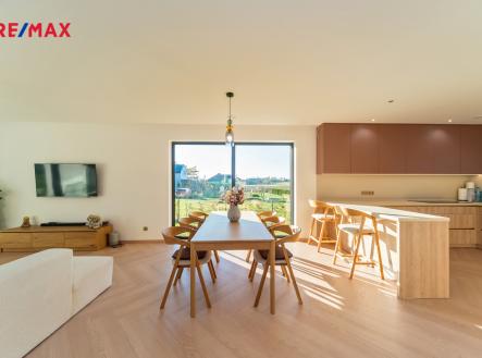 raj-003d.jpg | Prodej - dům/vila, 385 m²