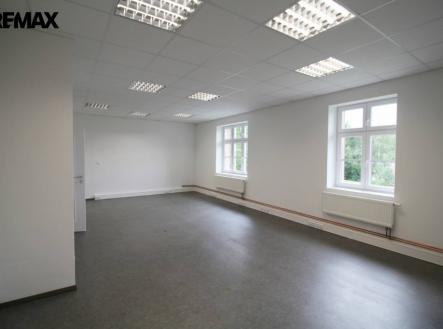 img_9eaebf072f.jpg | Pronájem - kanceláře, 206 m²