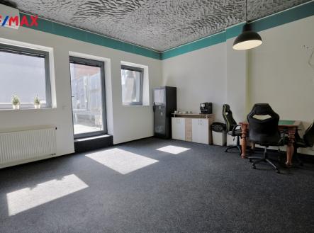 2h4a1782.jpg | Pronájem - kanceláře, 88 m²