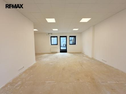 img-6535.jpeg | Pronájem - kanceláře, 88 m²